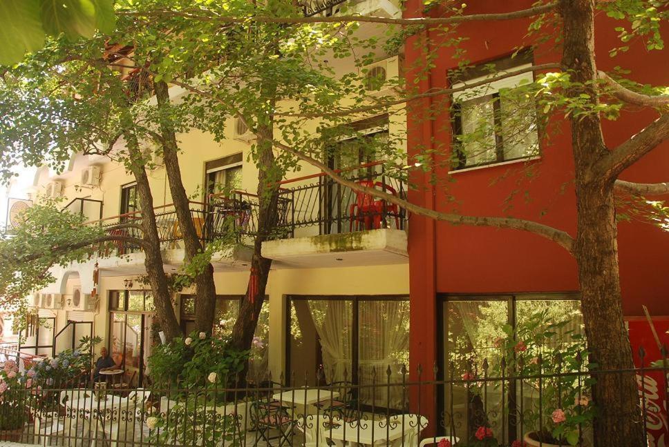 Orpheus Hotel Therma  Exterior photo